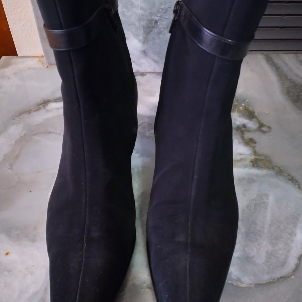 Stuart Weitzman Womens Pointed Toe Short Boots Bl… - image 2